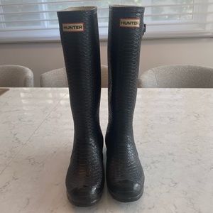 NEW Hunter rain boots✨